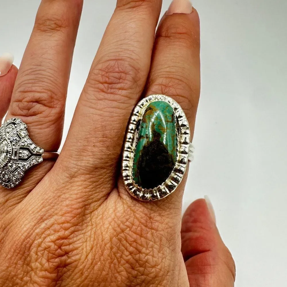 Possible Navajo,‎ stamped Turquoise and sterling silver ring, size 9!